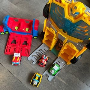 Transformers Optimus Prime Bumblebee Cars Playing Set Storage Rescue Bots